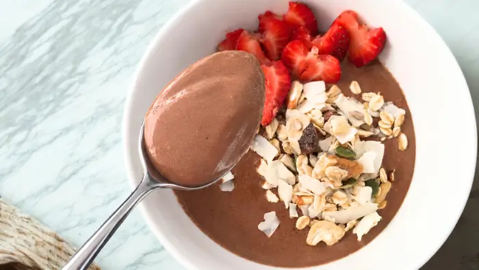 Creamy Chocolate Smoothie Bowl Recipe