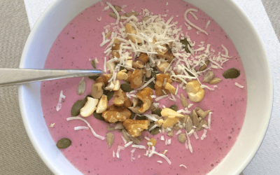 Strawberry Mango Brekkie Bowl Recipe