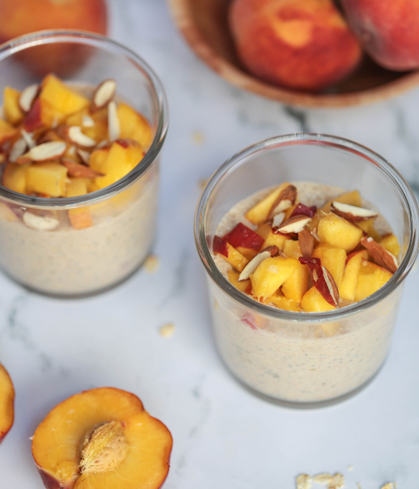 Peach & honey overnight oats in glasses